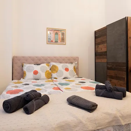 Encanto Apartment *