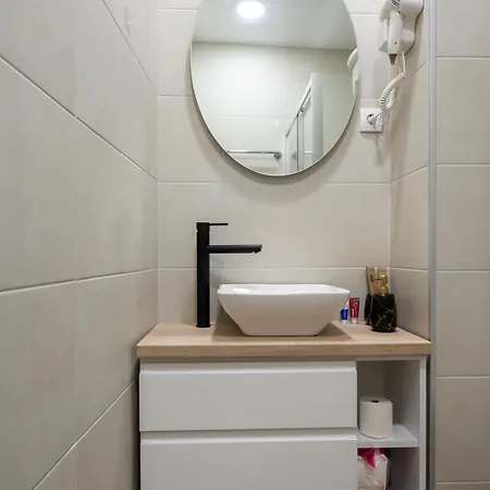 Encanto Lejlighed Ni