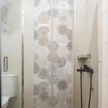 Encanto Lejlighed Ni